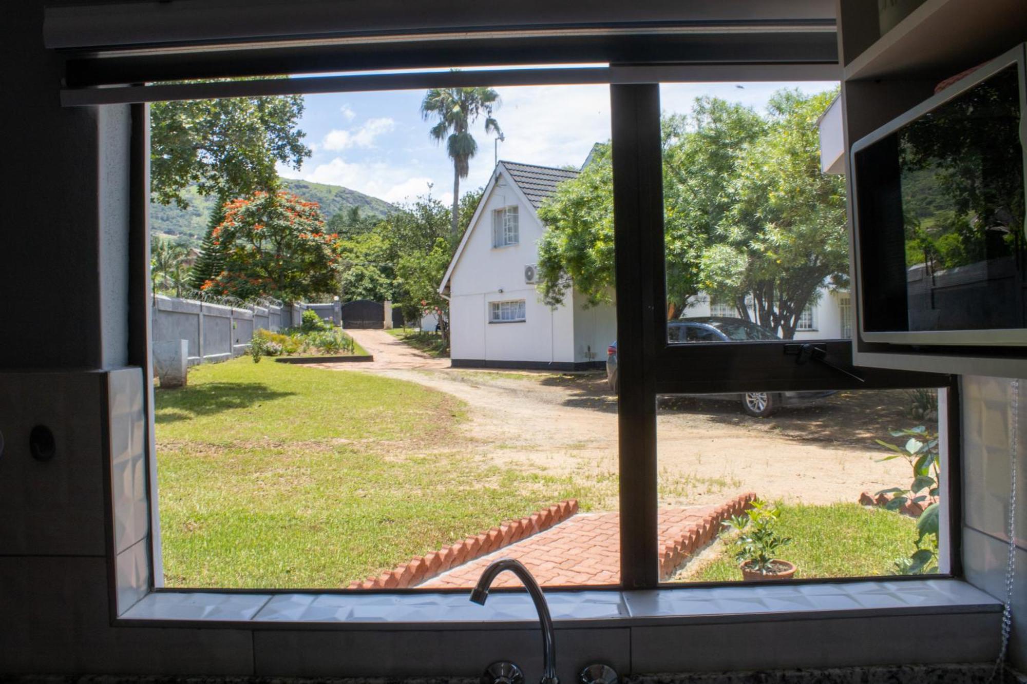 Rehoboth Ezulwini Suites Lobamba Buitenkant foto
